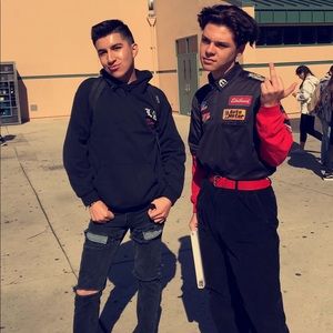 Meet your Posher, Arnold